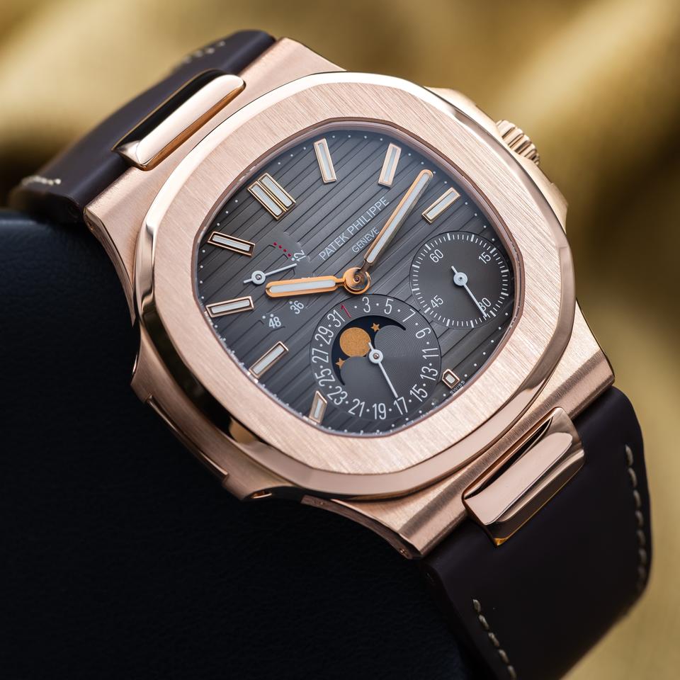 Nautilus 40mm 5712R-001 Moon Phase Power Reserve Rose Gold Brown Dial Leather Strap