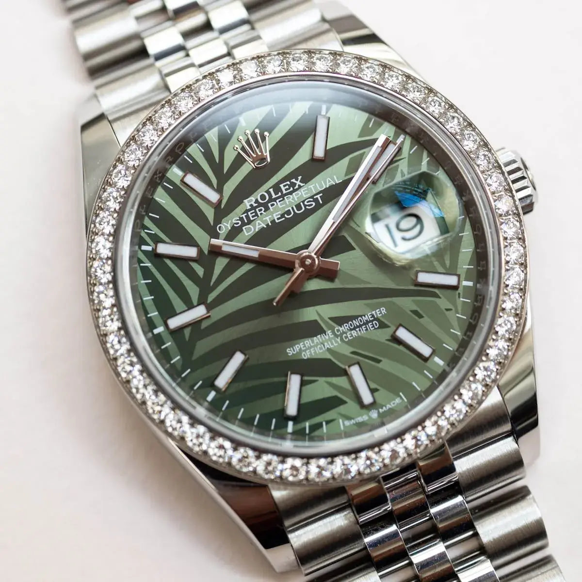 Rolex Datejust 36 M126284RBR-0039 – Olive Green Palm Motif Dial Diamond Bezel
