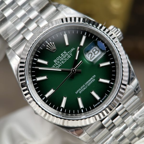 Datejust 41 126334 Stainless Steel Green Ombre Dial Jubilee (2026)